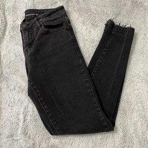 V 1969 Black Jeans